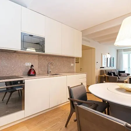 Bairro Alto Premium *