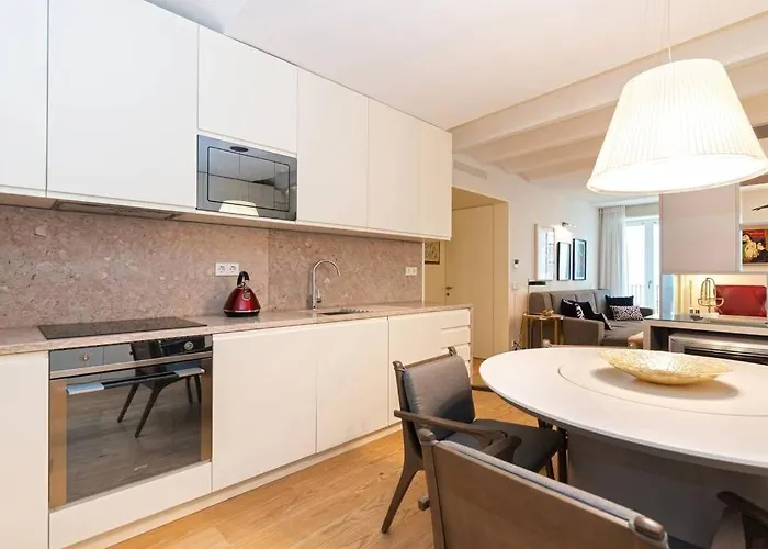 Bairro Alto Premium *